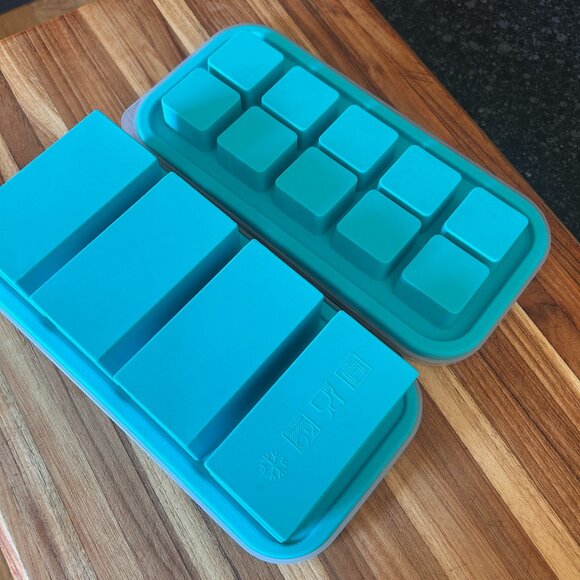 Souper Cubes Silicone Freezer Molds 1-cup and 2-Tablespoon - Picture 2 of 5